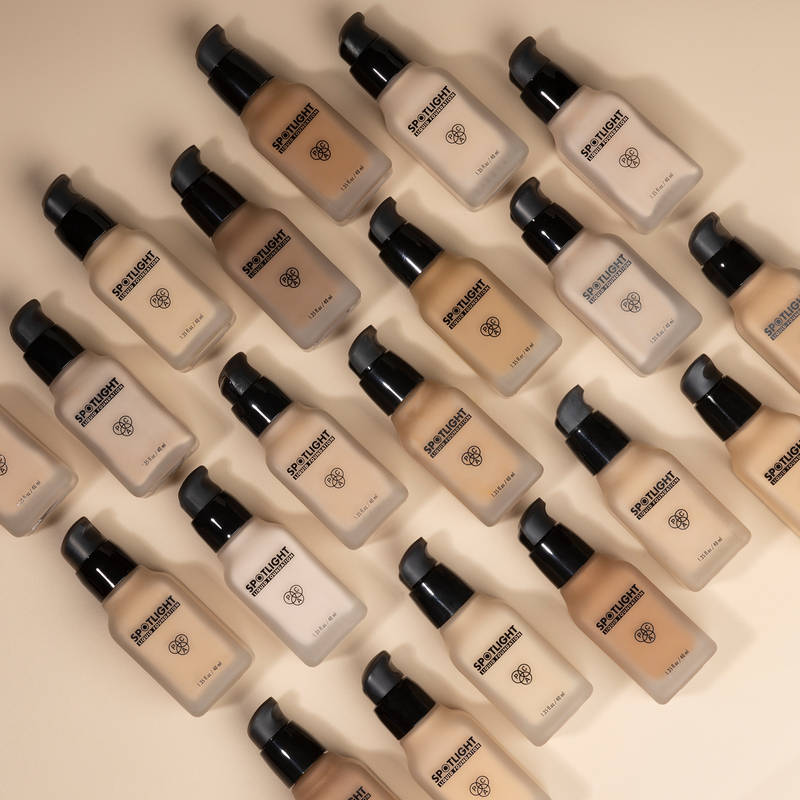 PAC Spotlight Liquid Foundation