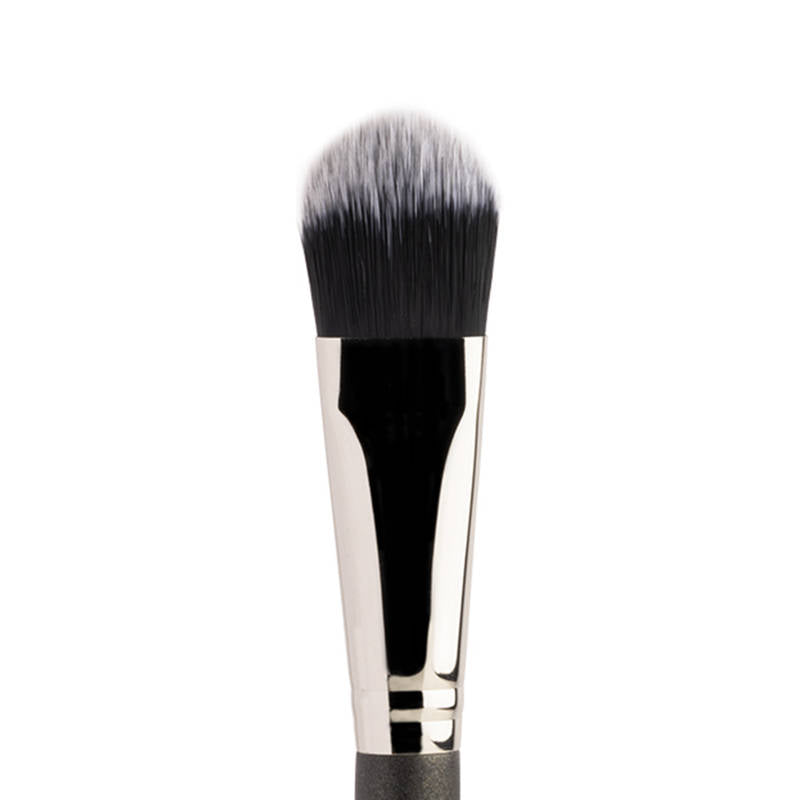 PAC Foundation Brush - 072