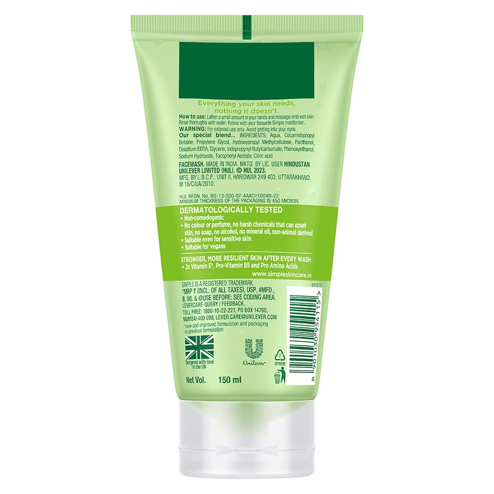 Simple Kind To Skin Refreshing Facial Wash 150 ml | 100% Soap-Free Facewash that doesn't dry out your skin| For All Skin Types  from simple
