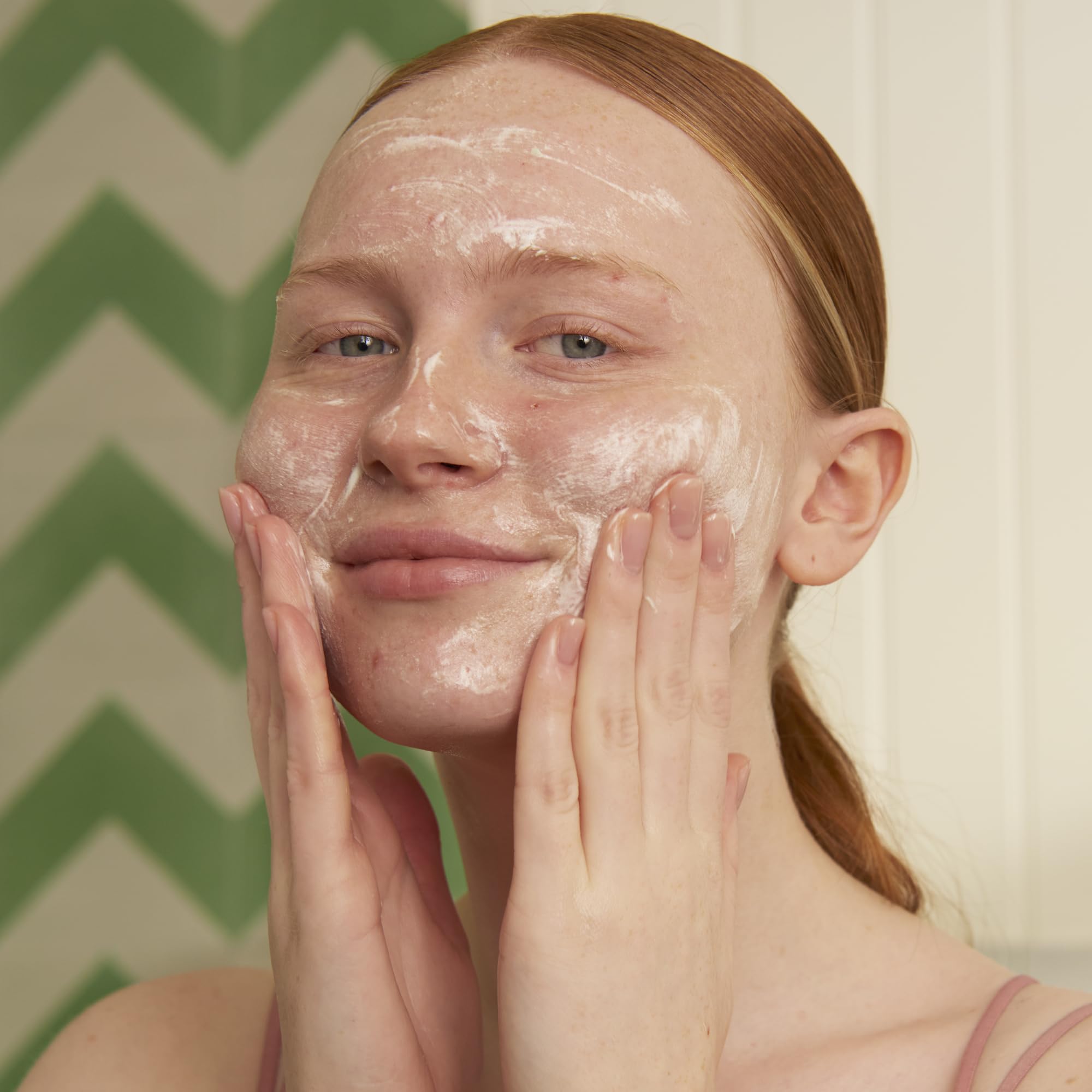 The Body Shop Vegan Tea Tree Facial Wash, 250 Ml face Wash from The body Shop