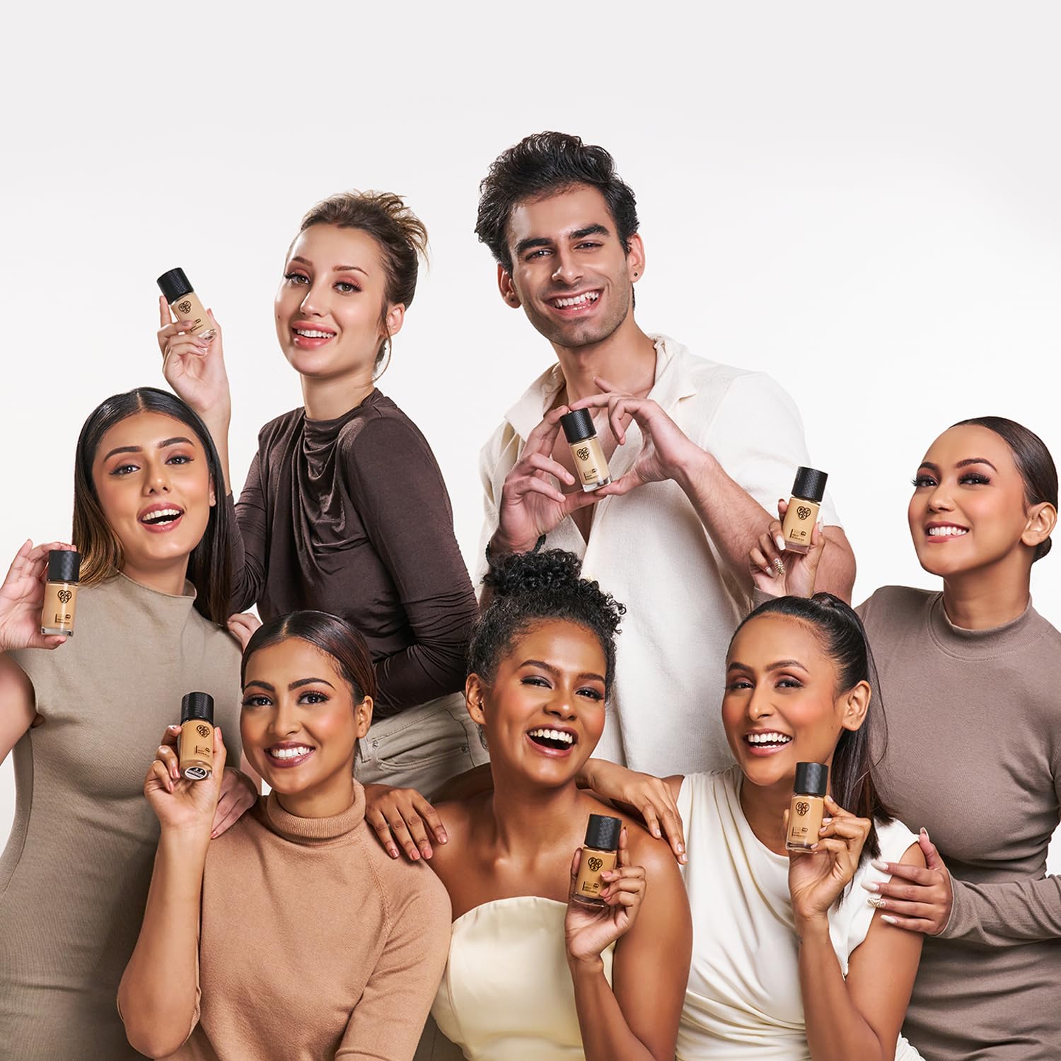 PAC Studio HD Liquid Foundation, Light, Radiant, Luminous, Natural, All Skin Type (28 Ml)  from PAC