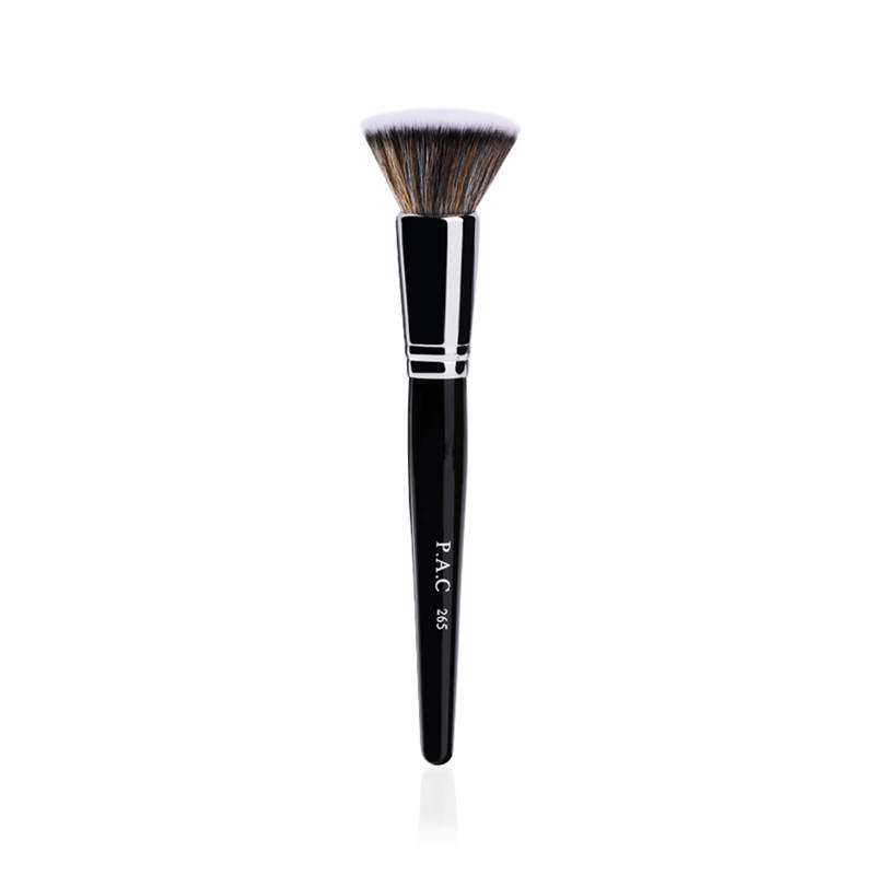 PAC Hd Liquid Foundation - 1.5 + Foundation Blending Brush 265 Combo